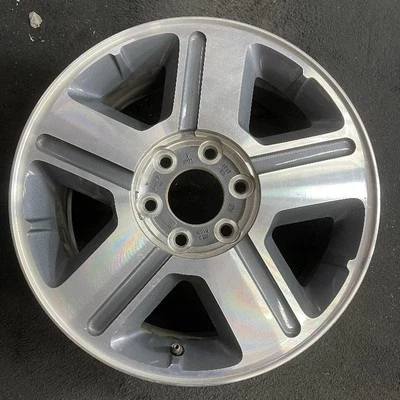 Chevrolet Machined Charcoal Trailblazer EXT OEM Wheel 17” 2004-2009 FBL 5179 - Image 1 of 4