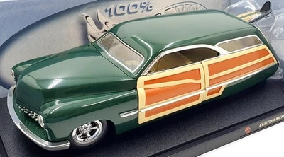 Hot Wheels 1/18 Scale Diecast 50432 - Merc Woodie 1950 - Green - Image 1 of 4