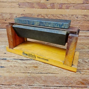 Vintage Smith Tri-Hone Sharpening Stone System READ - Picture 1 of 19