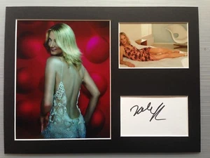 Joely Richardson Autograph Signed 12x16 Display [A0762] - Picture 1 of 3