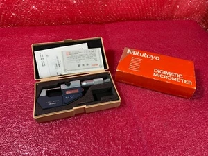 Mitutoyo 293-521-30 Digital display micrometer 0-25mm 0.001mm - Picture 1 of 12