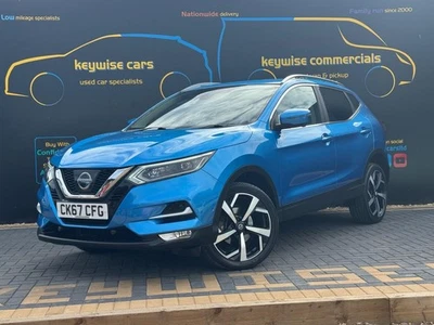 2017 Nissan Qashqai 1.6 dCi Tekna 4WD Euro 6 (s/s) 5dr HATCHBACK Diesel Manual - Image 1 of 4