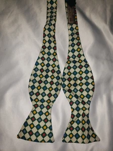 Paul Stuart Silk Bow Tie Green Purple Polka Dot Repp 36" Long 2.25" Wide - Picture 1 of 6