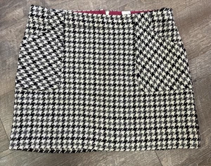 J CREW  Wool Mini Skirt Size 6 Houndstooth Patch Pocket Black Gray White Check - Picture 1 of 5