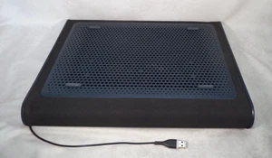 Targus Laptop Chill Mat 15" X 12" Black 2 Fan - Picture 1 of 9