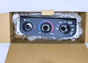 AC Heater Climate Control Panel [2L3Z-19980-BA] for 1999 2000-04 Ford F-150 250 - Picture 1 of 2