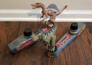 Jurassic Park III -  Spino vs T.Rex Electronic Battle Game  WORKS - Picture 1 of 3
