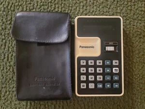 Vintage Panasonic JE-885U schwarz weiß elektronischer Handrechner NUR TEILE - Bild 1 von 6