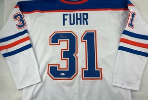 Grant Fuhr signed Autogramm weiß Hockey Trikot Beckett COA Edmonton Oilers HOF - Bild 1 von 1