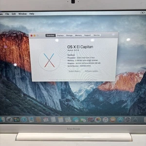 MacBook White 13” 2009 Core 2 Duo 4GB RAM - Picture 1 of 5