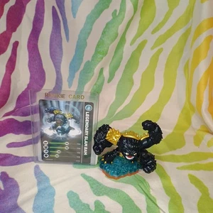 Skylanders Giants Legendary Slam Bam Figur mit Stat Karte - Bild 1 von 8