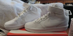 Nike Court Borough Mid 2 Triple White Sneakers CD7782-100 YOUTH US Size 7 Y NIB - Picture 1 of 5