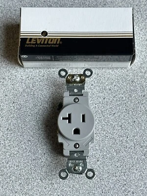 NUEVO Receptáculo Único Leviton 5361-GY 20A 125V 2 Polos 3W GRIS Grado Industrial Foto 1 de 4