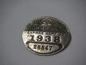 VINTAGE 1938 METAL OHIO CHAUFFEUR BADGE - Picture 1 of 2