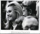 1969 Press Photo Tricia Nixon, Pres.Nixon eldest daughter watched football games
