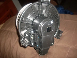 Genuine OEM Dodge Journey HVAC blower fan #68232372AC - Picture 1 of 2