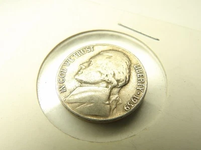 1939 JEFFERSON NICKEL Coin - FREE SHIPPING - Image 1 of 3