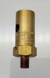 Henry Valves 5220 Refrigerant Relief Valve 1/8" MPT 320PSI - Picture 1 of 7