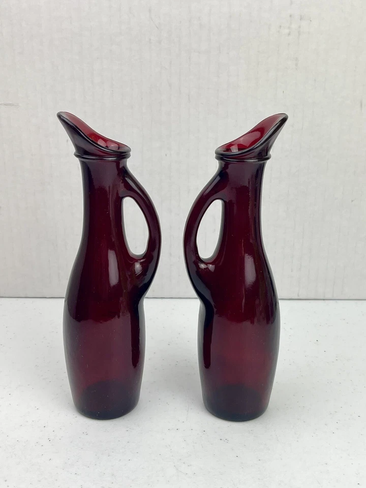 Juego de 2 jarrones/jarros ajustados de vidrio rojo rubí Anchor Hocking vintage Foto 1 de 4