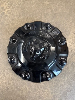 Tampa central dianteira Dodge /3500 preta DUPLAMENTE (13x13 20) 2706 - Imagem 1 de 4