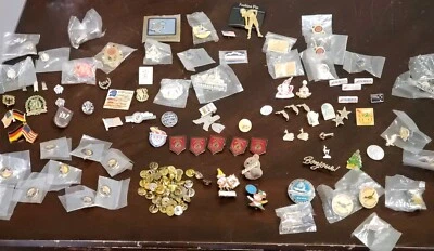  Lapel Pins Mixed Lot Of Over 70 German Language Elks Arizona Funky Formats - Image 1 of 4