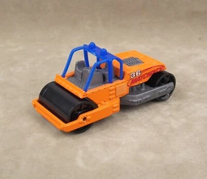 MATCHBOX Road Roller / Modelo 1571 EA / 2000 / Rodillo - Imagen 1 de 7