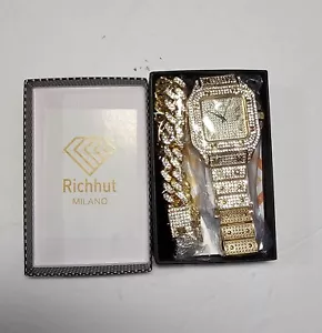 Bling Beautiful New In Box Rhinestones Gold Tone Watch And Matching Bracelet/F - Picture 1 of 6