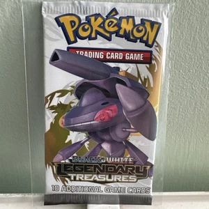 Pokemon Black & White Legendary Treasures Booster Pack TCG - SEALED - Picture 1 of 2