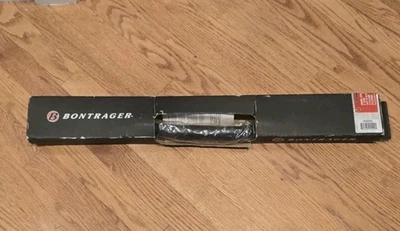 Nuevo de Lote Antiguo Bontrager Crow Bar Race Lite 690 mm 9° Curva 25° Elevación del vástago 31,8 Abrazadera 275 gramos Foto 1 de 4