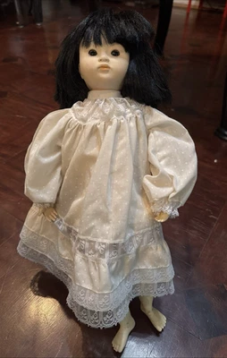 Muñeca de Pauline Ling Ling 1983 BJONNESS JACOBSEN muñeca asiática 16" vinilo cuerpo suave Foto 1 de 4