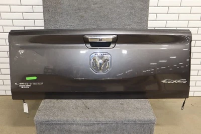 19-24 Ram 1500 (6 Lug) OEM Tail Gate Assembly Granite Crystal (PAU) See Photos Foto 1 de 4