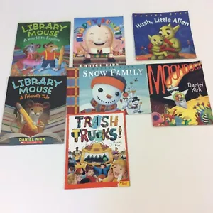 Daniel Kirk Library Mouse Moon Dogs Hush Little Alien Trash Trucks 7 Book Lot - Imagen 1 de 4