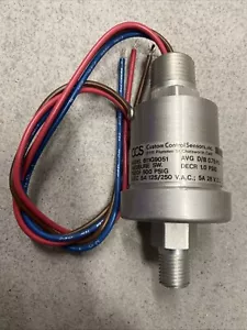 CUSTOM CONTROL SENSORS 611G9051 PRESSURE SWITCH - Picture 1 of 6