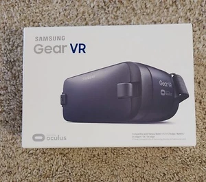 Samsung Gear VR Oculus NIB - Picture 1 of 2