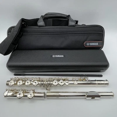 YAMAHA YFL-221 Student Flute Nickel Silver Plated Used with Hard Case + 2Way Bag - Image 1 of 4
