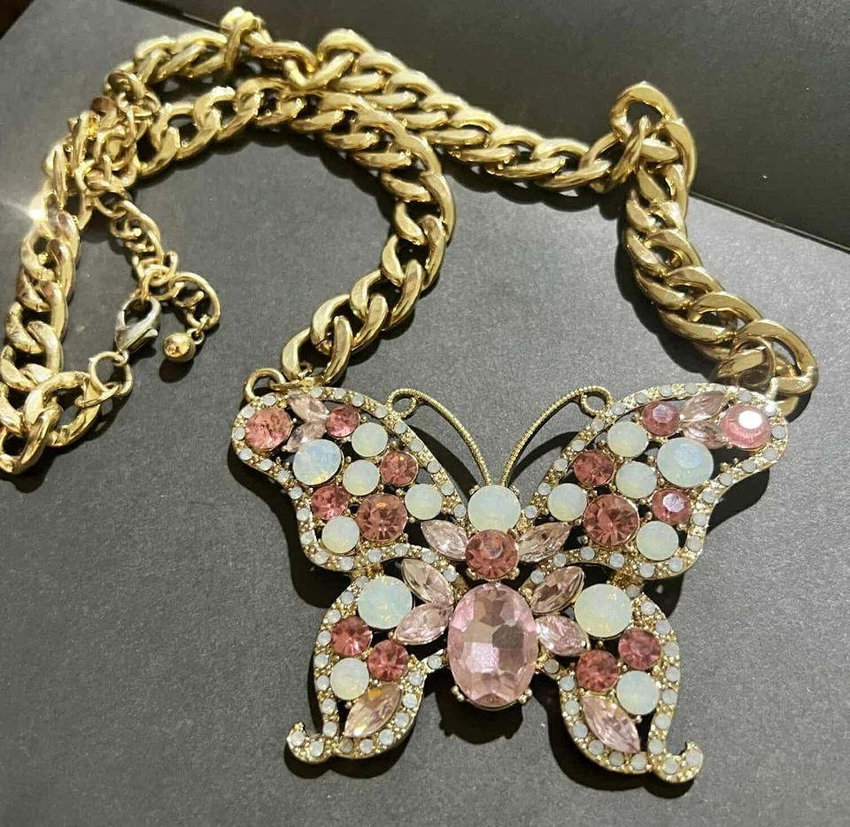 娜塔莎水晶蝴蝶厚金色链式项链 — 第 1/1 张图片