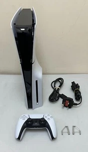 SONY PS5 SLIM BLU RAY EDITION 1TB PLAYSTATION 5 WORKS 100% INC CONTROLLER - Picture 1 of 17