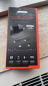 Helix Power Plus 65W universal laptop adapter + USB-C - Photo 1/4