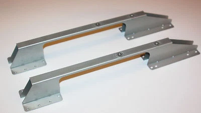 Soportes internos de montaje de chasis--1EM121724-Emerson 32" LC320EM8 Foto 1 de 4