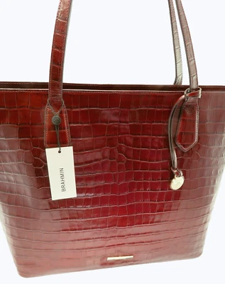 BRAHMIN: CUERO EN RELIEVE MISHA. RASTRO DE COÑAC. BOLSO GRANDE ORG $425 VENTA $395 Foto 1 de 4
