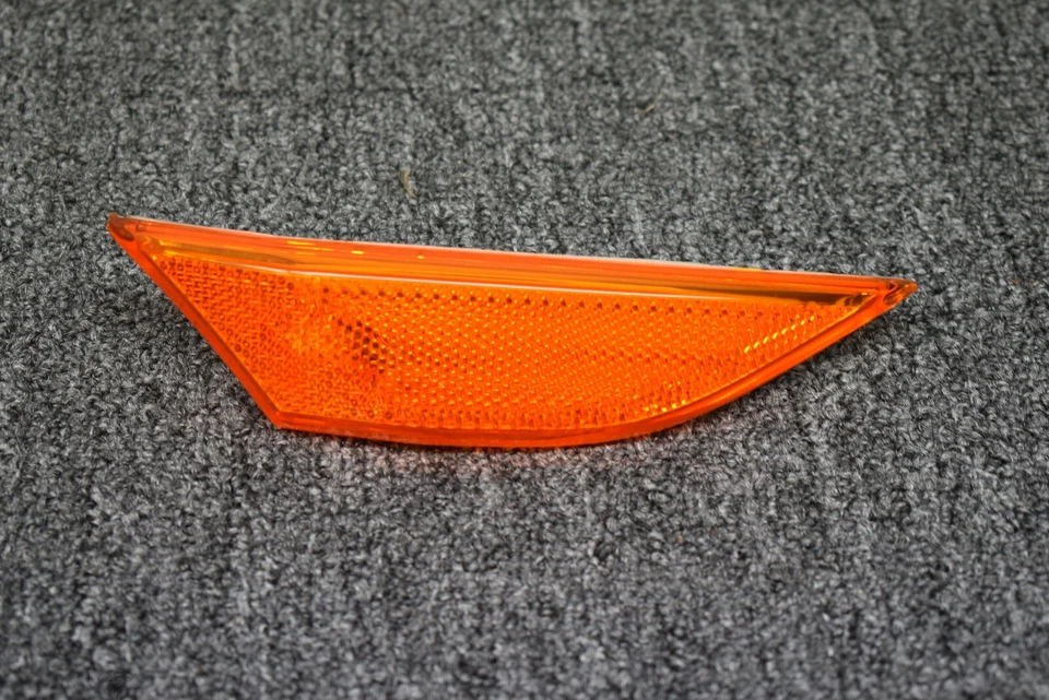 Luz marcadora lateral derecha Porsche 911 2012-2016 fabricante original 99163115802 Foto 1 de 4