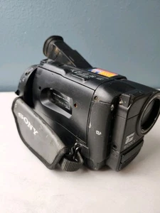 Sony Handycam CCD-TR416 Video-8 Camcorder More For Parts As Is - Picture 1 of 7
