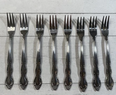 Imperial International Fleurette Korea 8 Cocktail Forks - Image 1 of 4