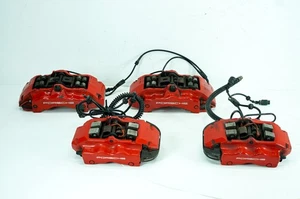 03-10 Juego de pinzas de freno delanteras traseras Brembo rojas 5111 Porsche Cayenne GTS 957 OEM - Imagen 1 de 24
