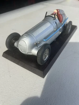 MARKLIN MERCEDES GRAN PREMIO RELOJ COCHE DE CARRERAS EDICIÓN LIMITADA Foto 1 de 4