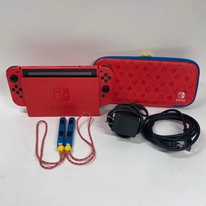 Consola de Videojuegos Nintendo Switch v2 HAC-001(-01) Mario Red Edition - Imagen 1 de 12