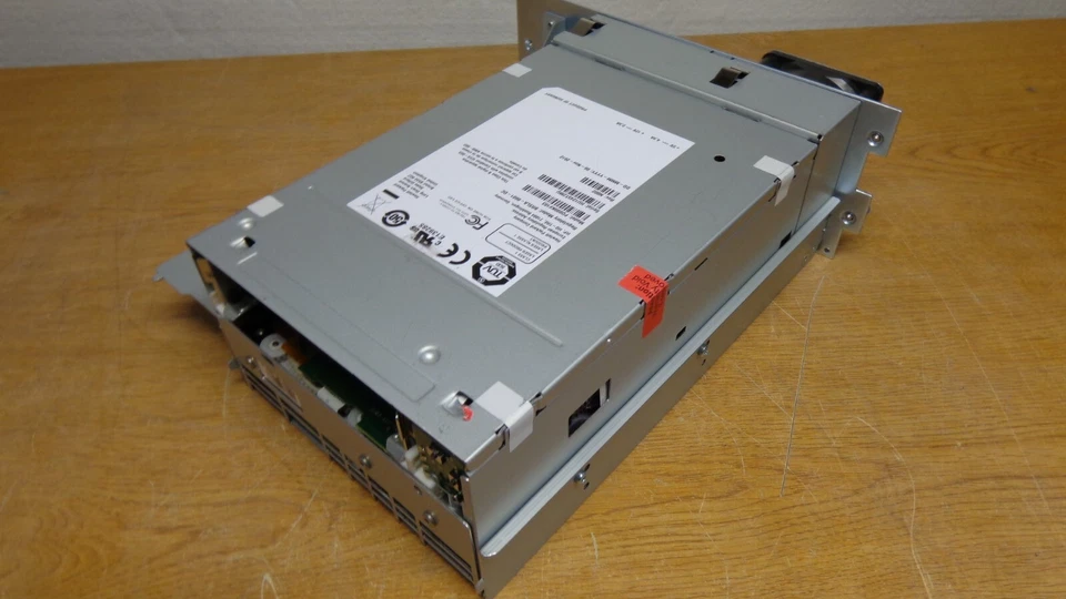HP PD099K#103 MSL 2024/4048 LTO-4 FC AUTOLOADER TAPE DRIVE AJ042B 695114-001 - Image 1 of 4