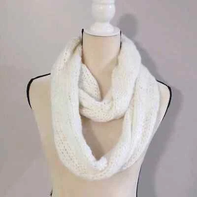 BCBG ENERACIÓN ÓPTICA BUFANDA BLANCA TALLA OS Foto 1 de 4