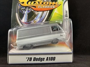 2007 HOT WHEELS - CUSTOM CLASSICS - 1970 '70 DODGE A100 - SHOWROOM SHINE - RARE - Picture 1 of 5