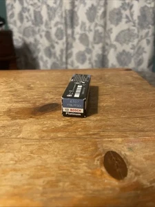 Bosch OE Fine Wire Platinum Power Performance Spark Plug # 6707 - Picture 1 of 1